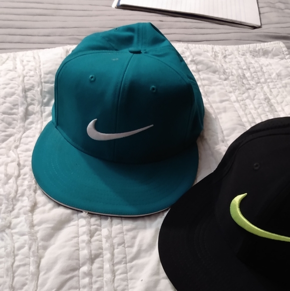 Nike ball caps - Picture 2 of 7